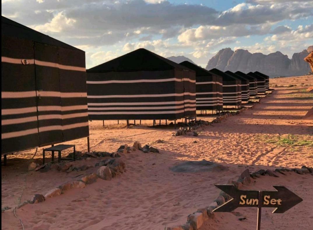 Wadi Rum Moon Camp Экстерьер фото